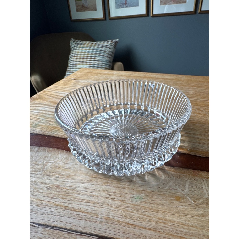 Vintage 1978 Avon Fostoria Crystal Candy Dish Clear Glass Starburst Floral Bowl